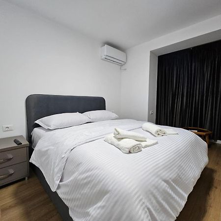 Elois Luxury Apartment Tirana Exterior foto