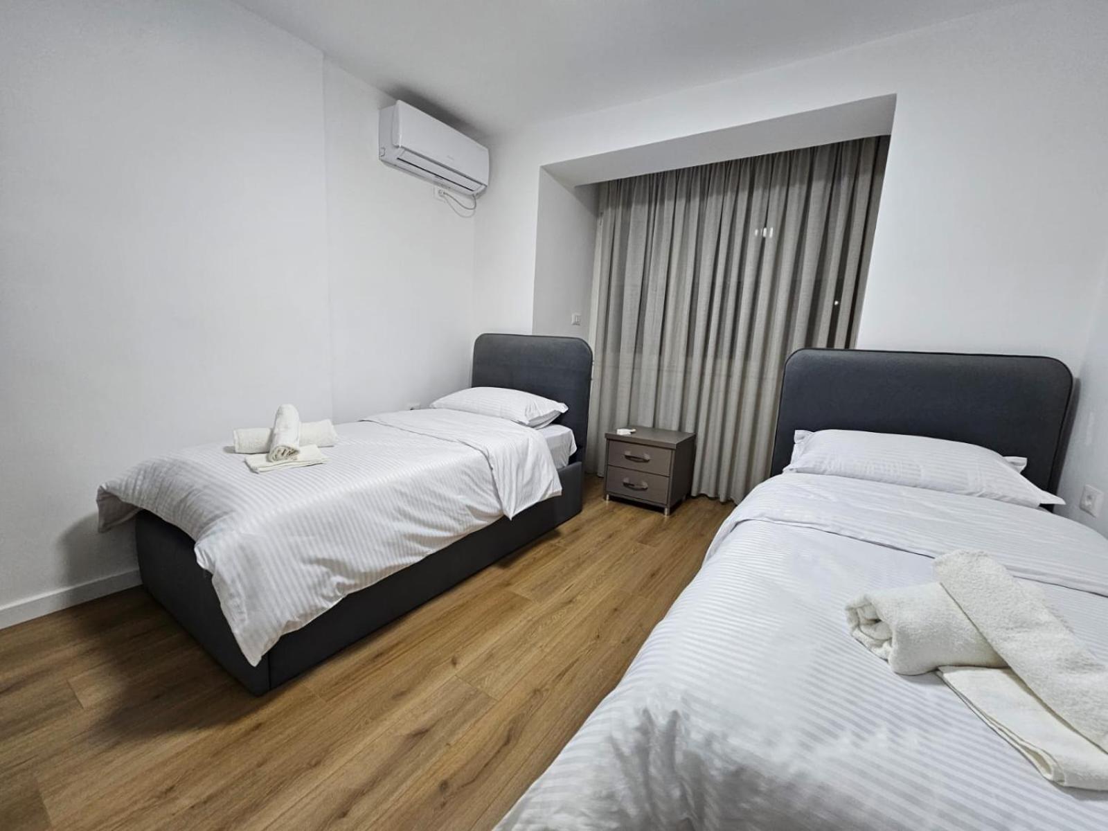 Elois Luxury Apartment Tirana Exterior foto